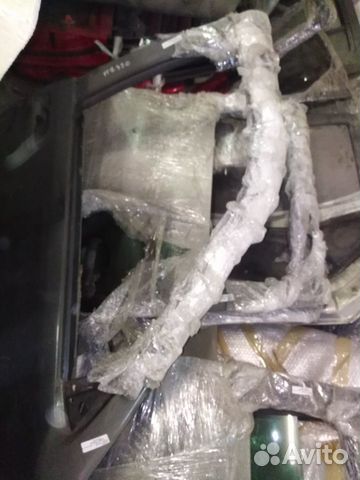 Дверь передняя правая terrano 2 nissan