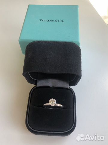 Помолвочное кольцо Tiffany Setting Помолвочное кольцо Tiffany Setting