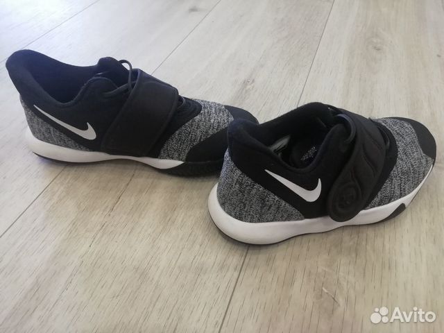 Детские кроссовки Nike Детские кроссовки Nike
