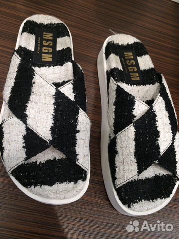 Тапки msgm оригинал новые Тапки msgm оригинал новые