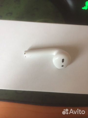 Левый наушник AirPods 2, оригинал