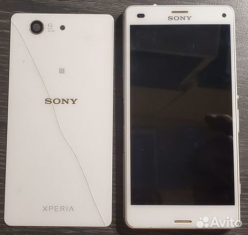 Sony Xperia Z3 Compact (D5803) белый 16Gb LTE