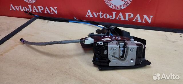 Замок двери задний правый Mercedes W204 W204 C200