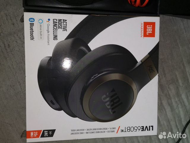 Беспроводные наушники JBL live 650BT NC Беспроводные наушники JBL live 650BT NC