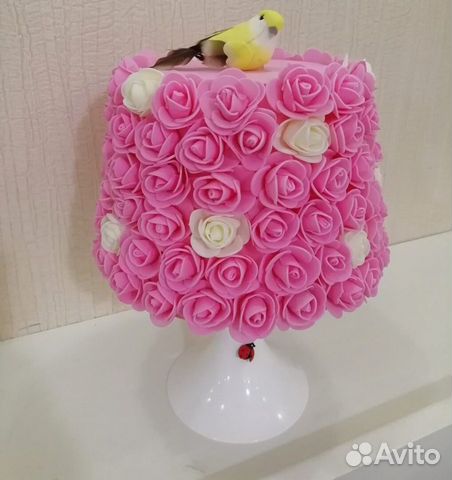 Настольная лампа