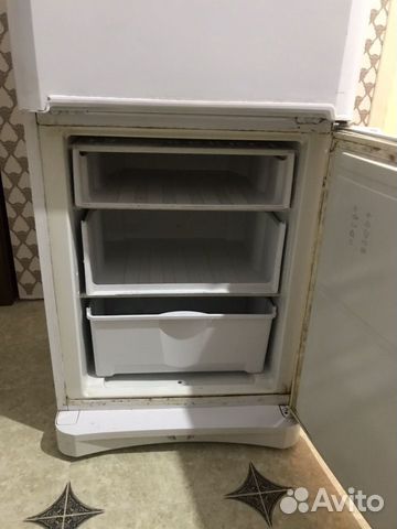Холодильник indesit