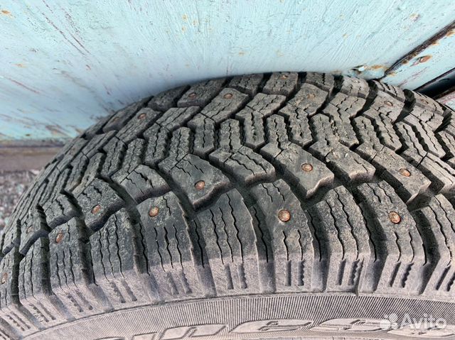 talvirenkaat 215/65r16c