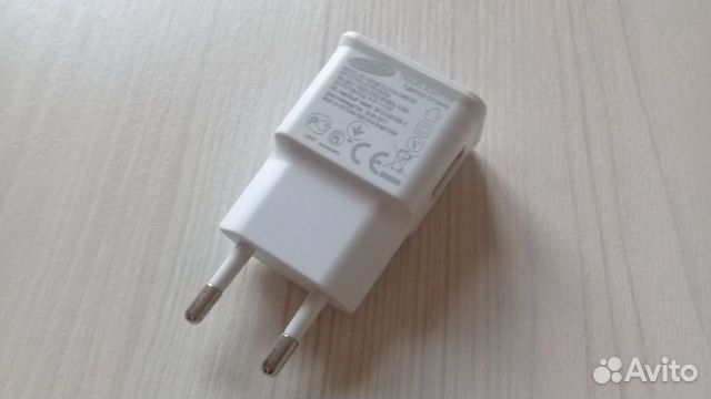 Корпус зарядного устройства смартфона 