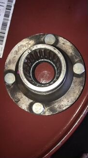 Фланец кпп Хино 300 ш/к 13407E0040