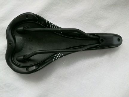Седло велосипедное