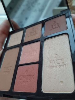 Charlotte Tilbury Instant Look in a Palette