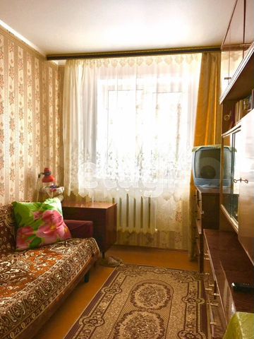 3-к. квартира, 60 м², 1/5 эт.