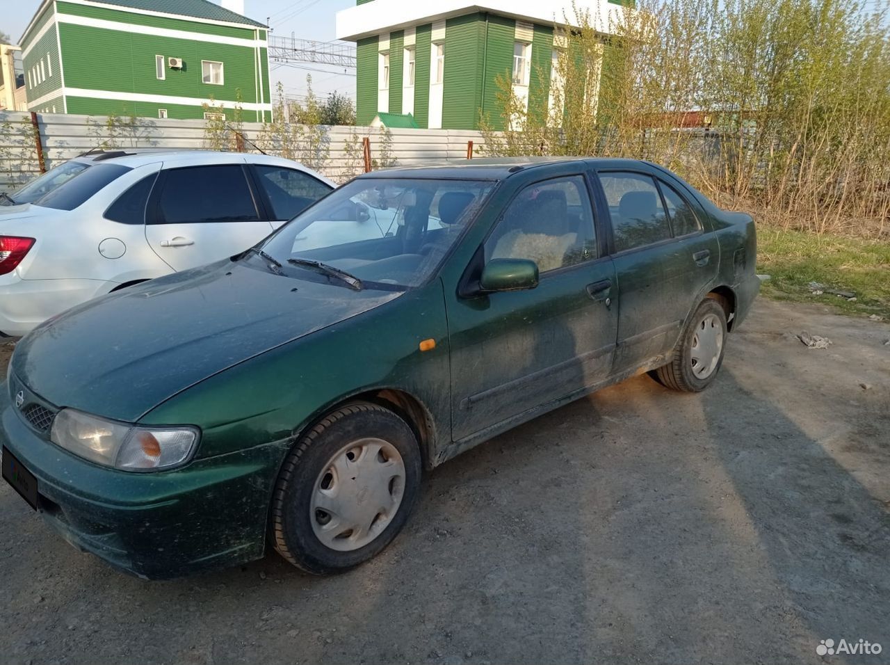 Nissan Almera 1999 1 6