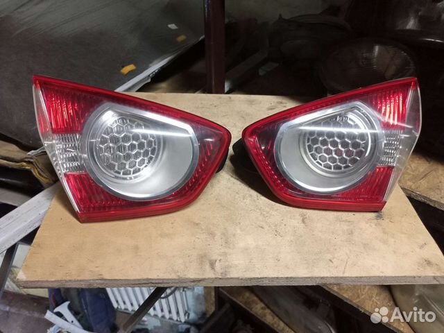 Фонари крышки багажника Ford Kuga 1 2008гв