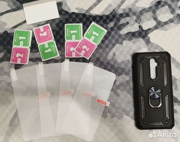 Чехол и 4 пленки на Oppo Reno 2Z