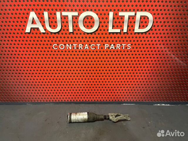 Амортизатор подвески передний левый Land Rover