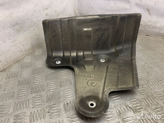 Экран тепловой Nissan X-Trail T31 MR20DE 2007-2015