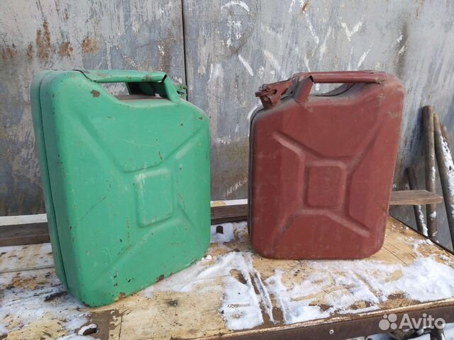 Канистра для бензина