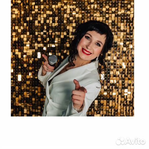 Ведущий/ведущая/тамада