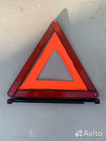 Знак аварийной остановки mercedes W202