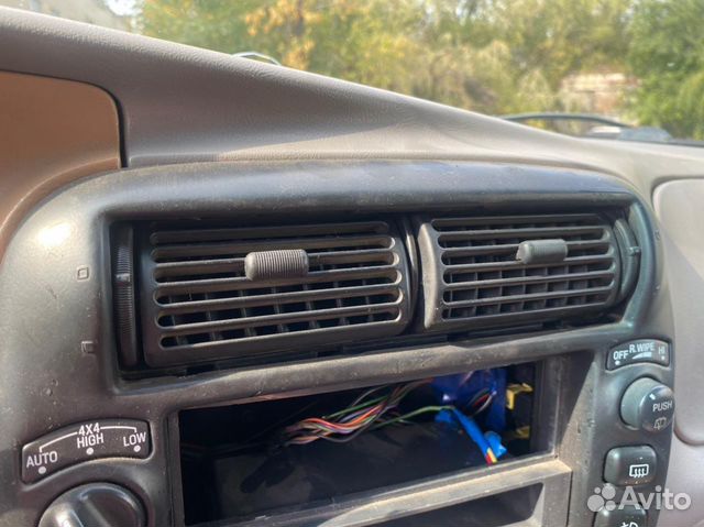 Дефлекторы печки Ford Explorer 2