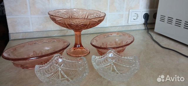 Вазы из стекла и хрусталя