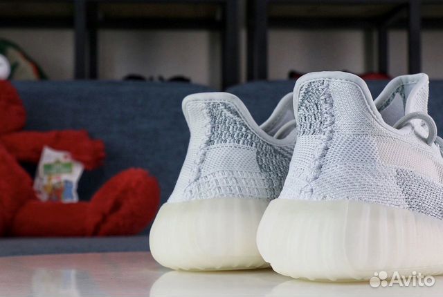 Adidas yeezy boost Cloud White Reflective