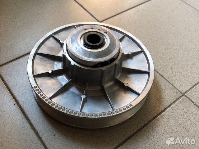 Шкив вариатора ведомый Тайга 25и 22(6 вкладышей)