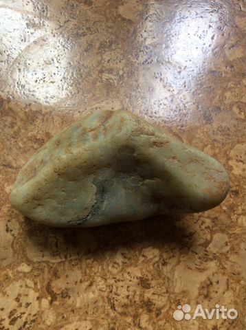 Ципинский белый окатыш нефрита