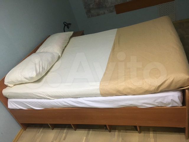 Комната 20 м² в 6-к., 1/5 эт.