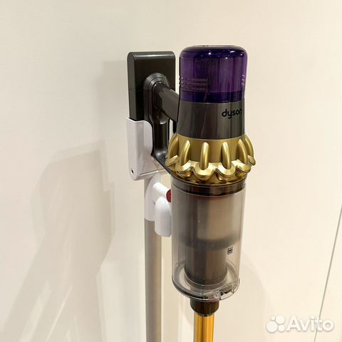 Dyson Absolute Pro V11 gold