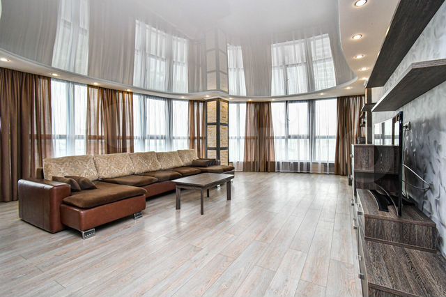 3-к. квартира, 118 м², 24/24 эт.