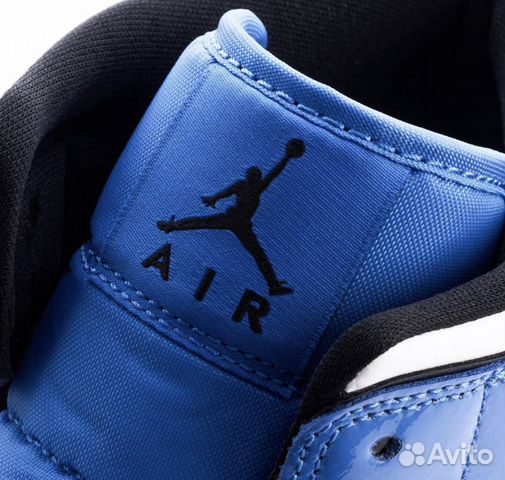 Nike Air Jordan 1 Mid Signal Blue