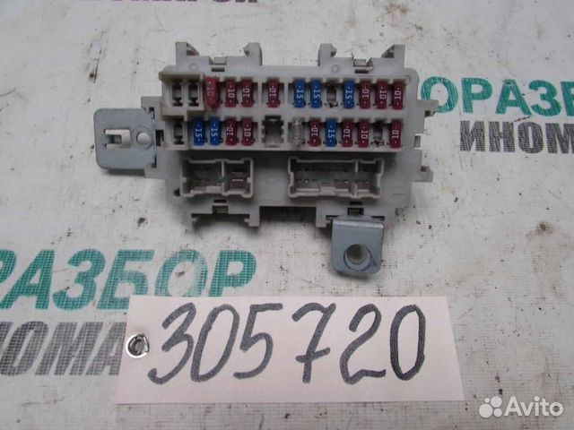 Блок предохранителей для Nissan Teana 1 2003-2008