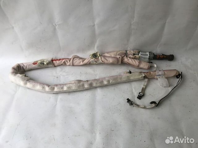 Шторка безопасности правая Jeep Grand Cherokee WK2