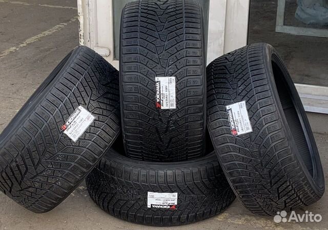 Yokohama W.Drive V905 285/35 R21 и 325/30 R21