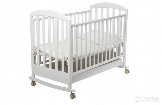 Кроватка-качалка с матрасом