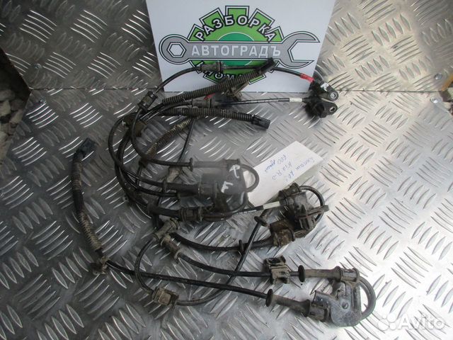 Передний датчик ABS Киа Рио 3