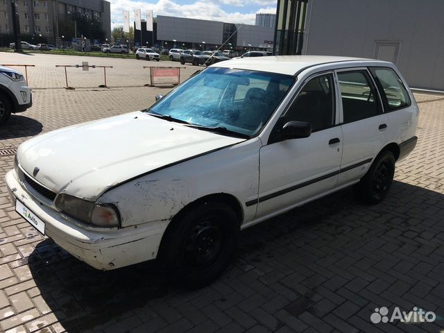 Nissan Wingroad 1.5 AT, 1999, 350 000 км