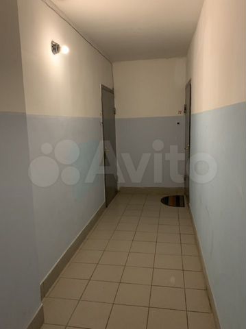 2-к. квартира, 71,1 м², 4/9 эт.