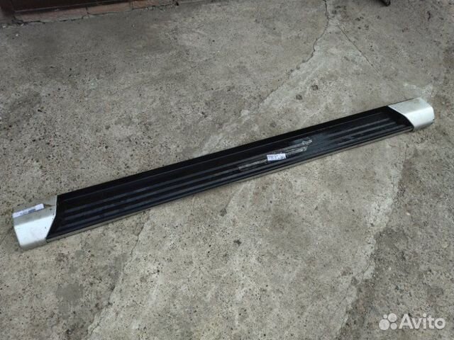 Подножка порог левая Mitsubishi L200 2020