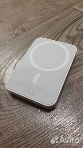 Внешний аккумулятор MagSafe