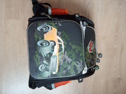 Ранец школьный для мальчика