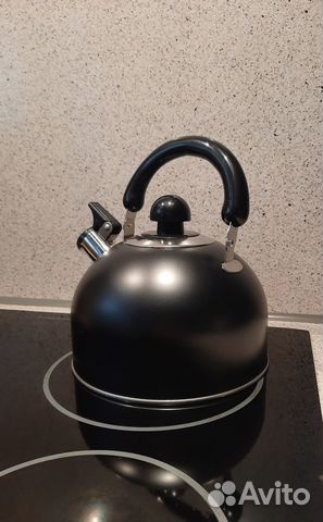 Чайники со свистком и эмалированый