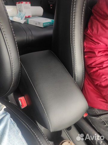 Подлокотник Kia Rio 4 вставной, экокожа