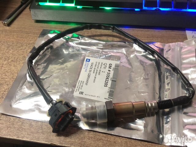 Лямбда зонд Opel Astra J Insignia GM 55562205