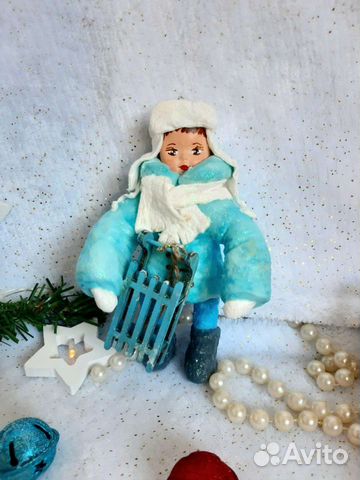 Мальчишка с санками (ватная игрушка новогодняя)