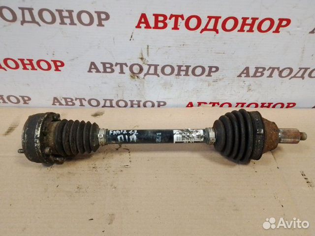Полуось привод передний левый Skoda Fabia 2 1.2