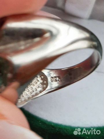 Серебряное кольцо с изумрудами,рубинами,сапфиром