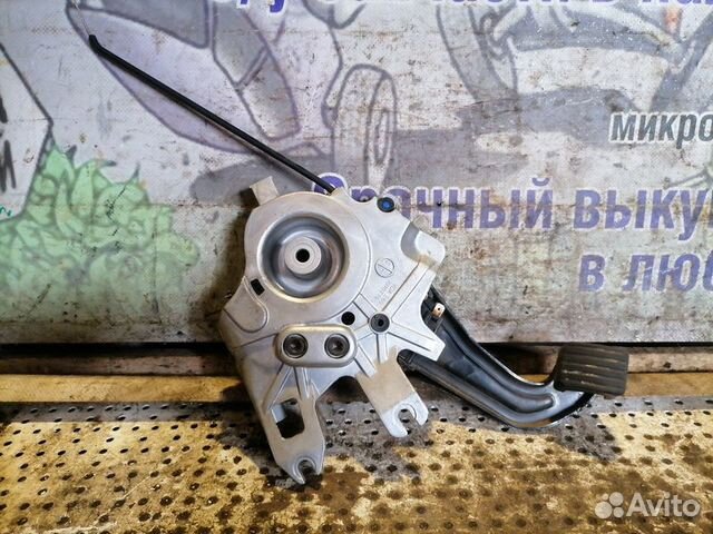 Рычаг стояночного тормоза Mercedes-Benz M-класс